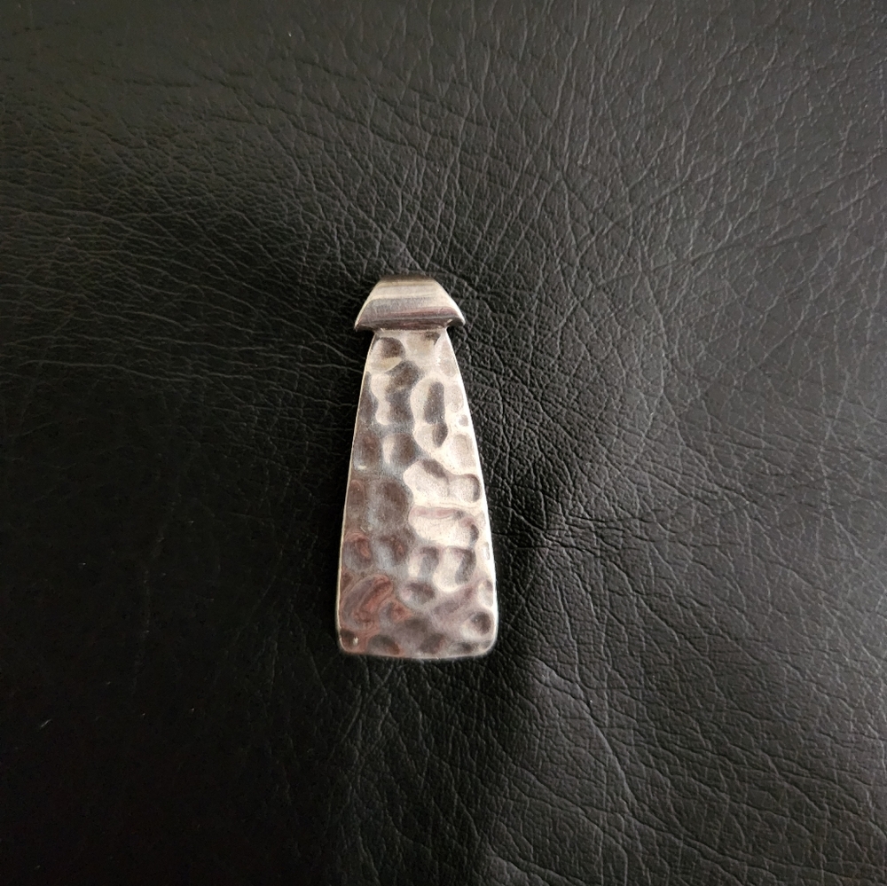 Silpada hammered sterling pendant